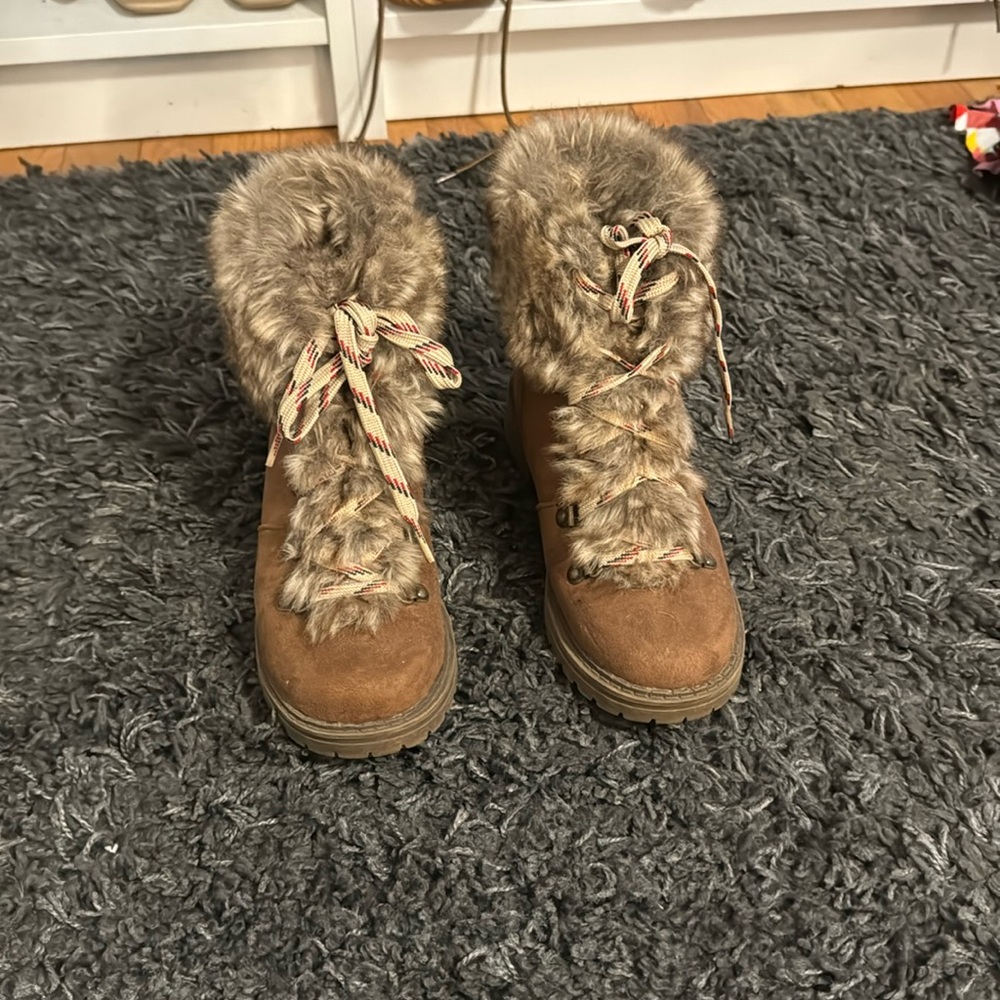 Fall/ winter brown boots